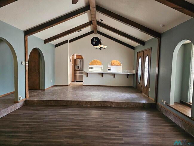 Building Photo - 1600 Arcineiga Dr