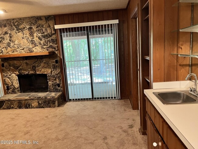 Building Photo - 2867 Scott Cir