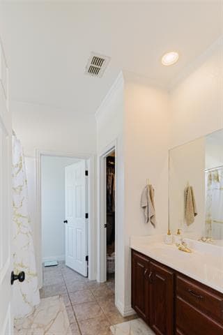 Building Photo - 1503 S College Ave