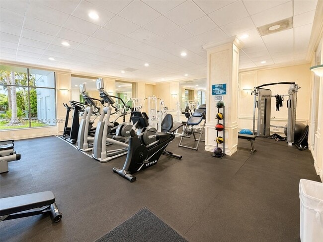 Building Photo - 5700 Collins Ave