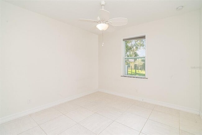 Building Photo - 3631 Roderigo Ave
