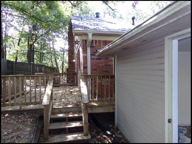 Building Photo - 8 Woodlore Cir