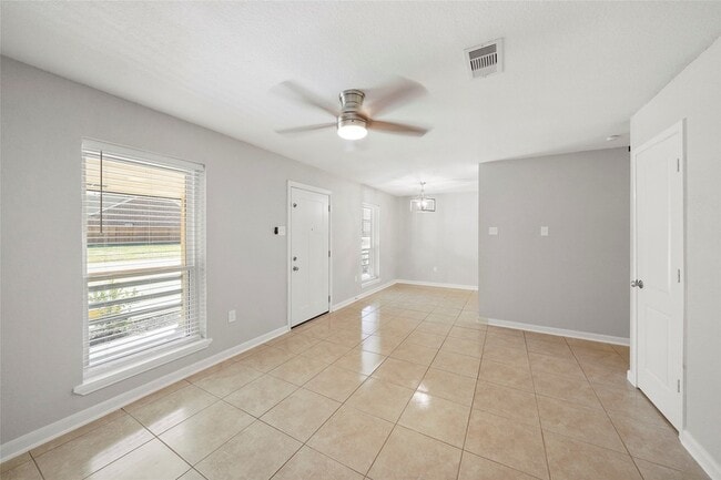 Building Photo - 2526 Appian Wy