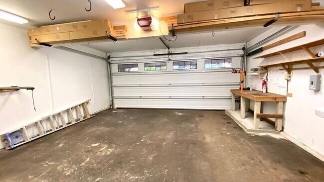 Building Photo - 92-1260-1260 Kaleo Pl