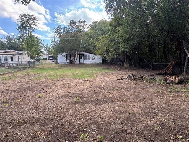 Building Photo - 204 Live Oak Ln
