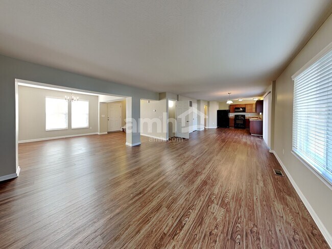 Building Photo - 4190 Brookdale Ct