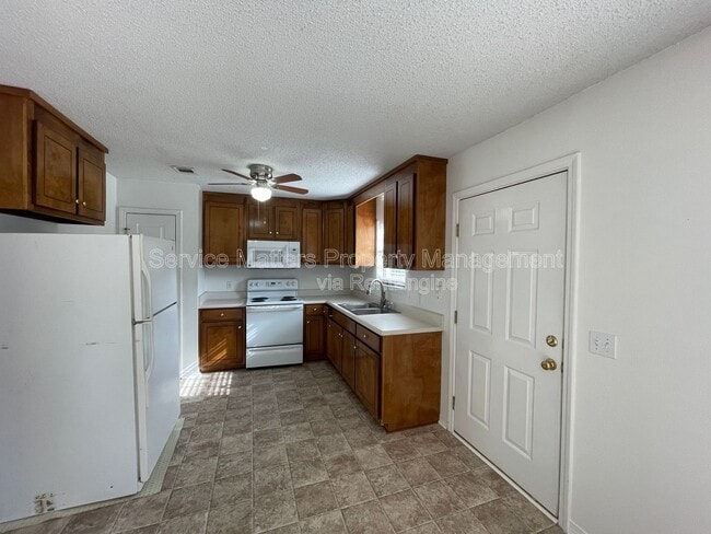 Building Photo - 4899 Keyser Ln