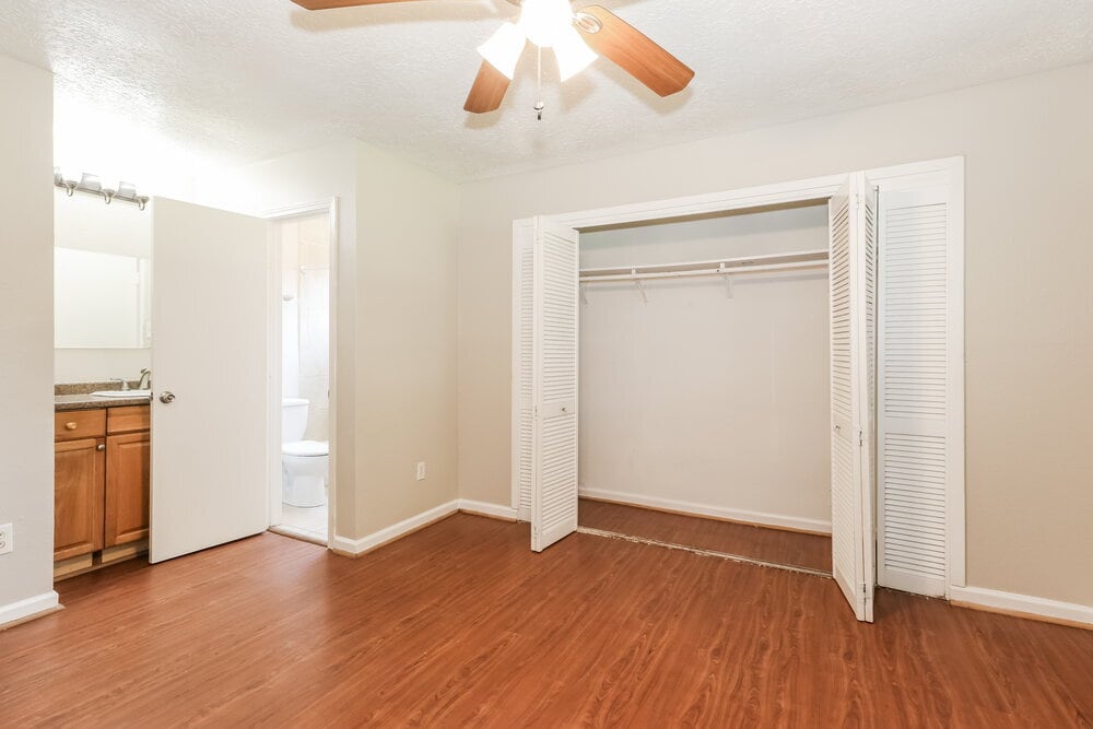 Building Photo - 11711 Spruce Mountain Dr
