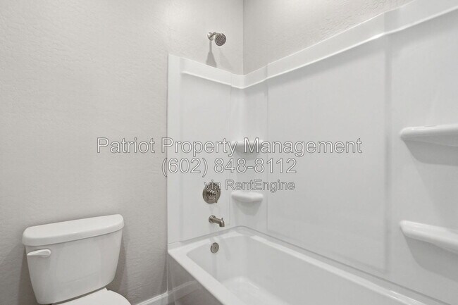 Building Photo - 5635 W Hayduk Rd
