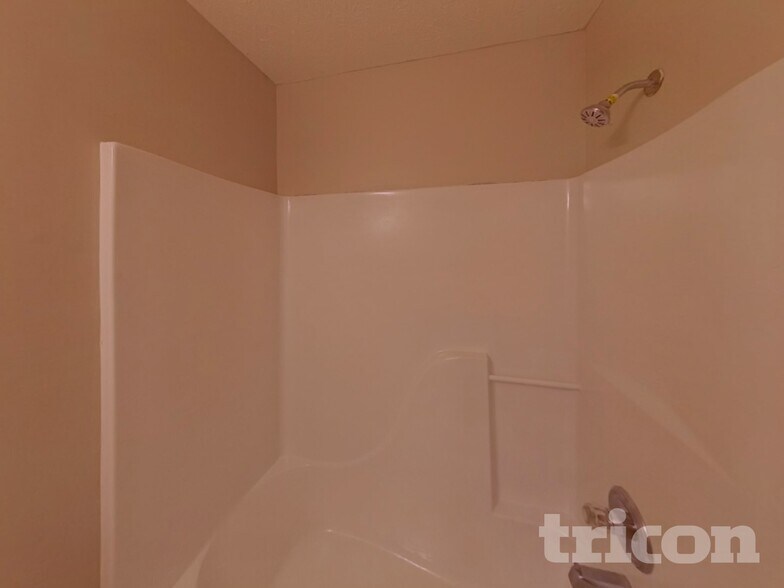 Building Photo - 1132 St Phillips Ct