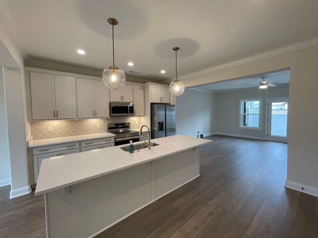 Building Photo - Hidden River Estates - Cason Area