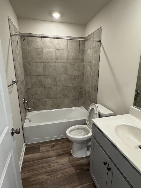 Building Photo - 5862 Ginger Dr