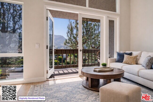 Building Photo - 17083 Palisades Cir