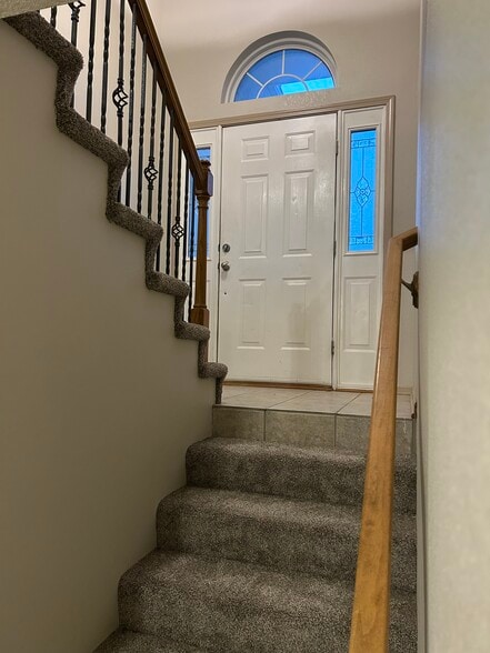 Stairwell - 1211 NW Ashley Ln