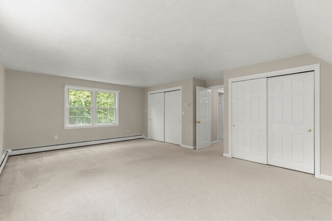 Building Photo - 361 Cumberland Ave