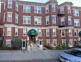 Building Photo - 11 Barrows St
