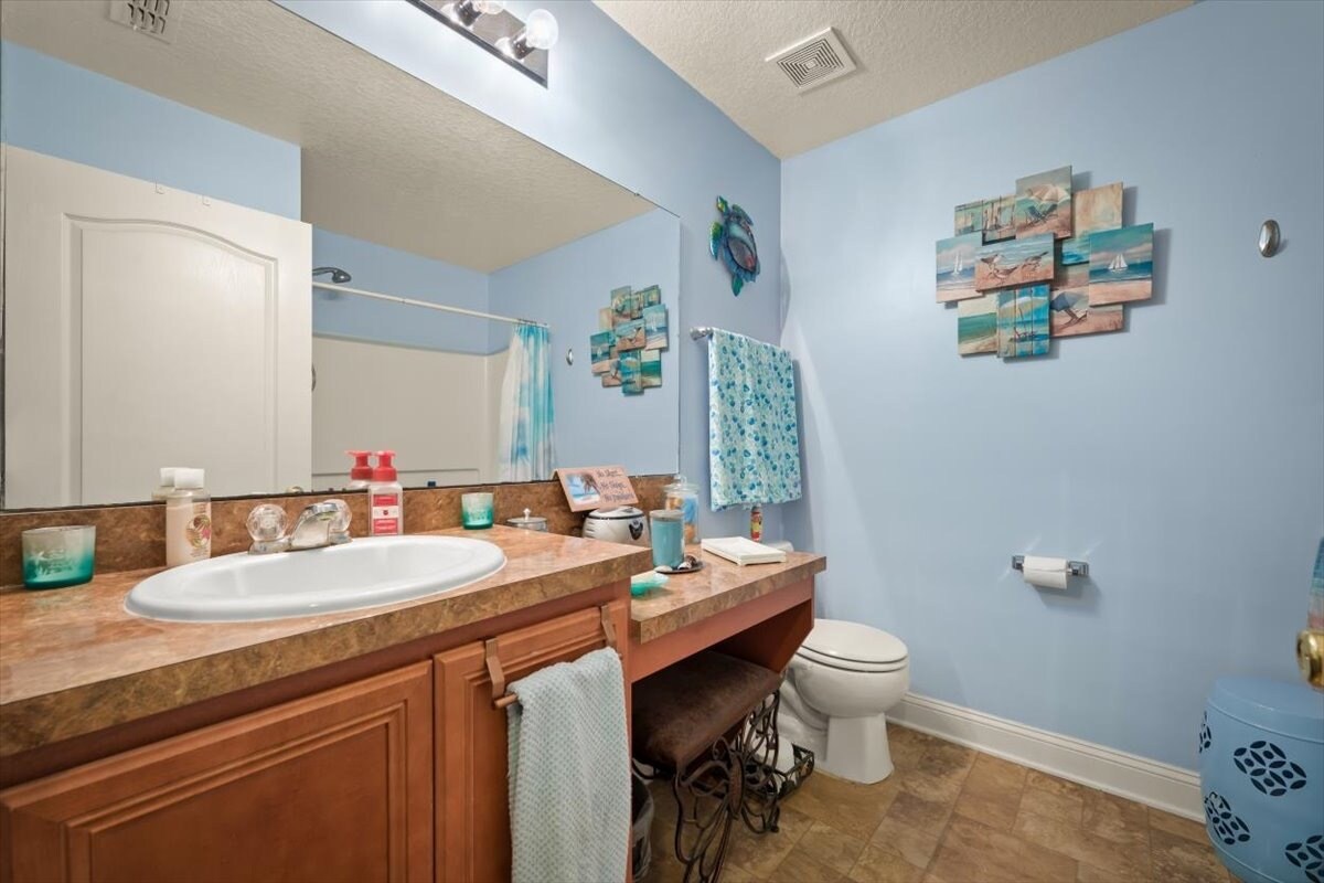 Building Photo - 11829 Carolwood Ln