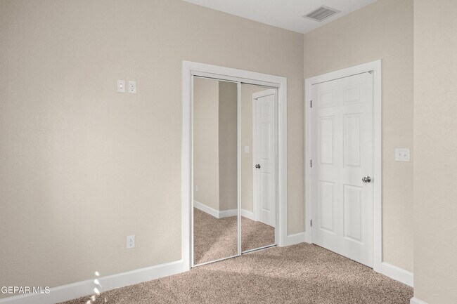 Building Photo - 6305 Palo Verde Pl