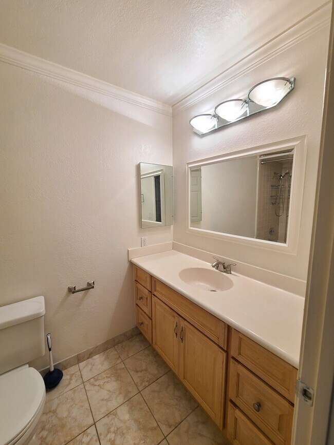 Building Photo - 21228 Gary Dr