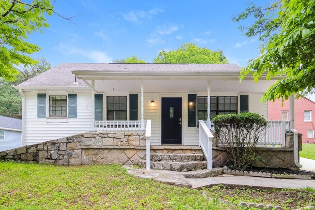 Building Photo - 1135 Clark St