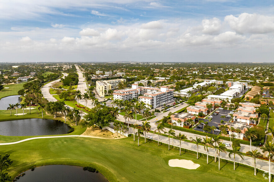 Building Photo - Aria at Boca Raton