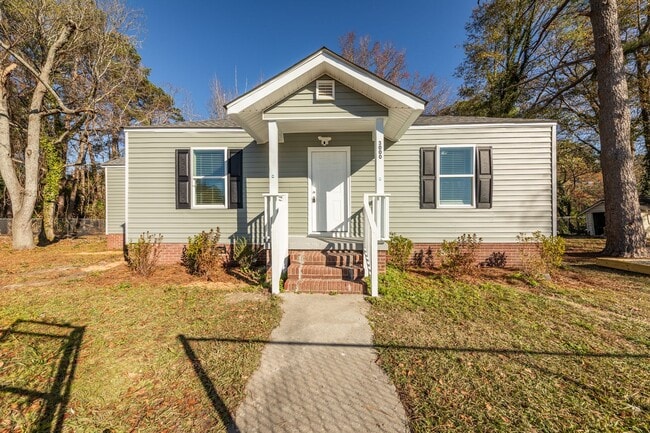 Building Photo - Welcome to this beautiful newly renovated 3-bedroom home!