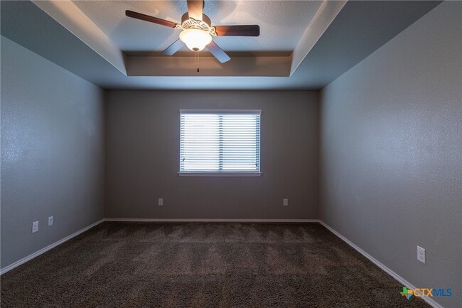 Building Photo - 2305 Vicksburg Ln