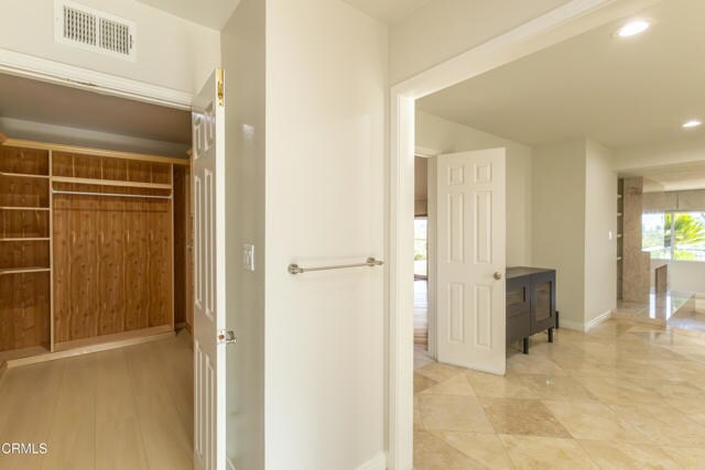 Building Photo - 1212 Arno Dr