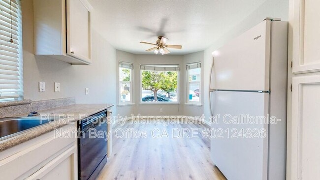 Building Photo - 1107 Navarro St