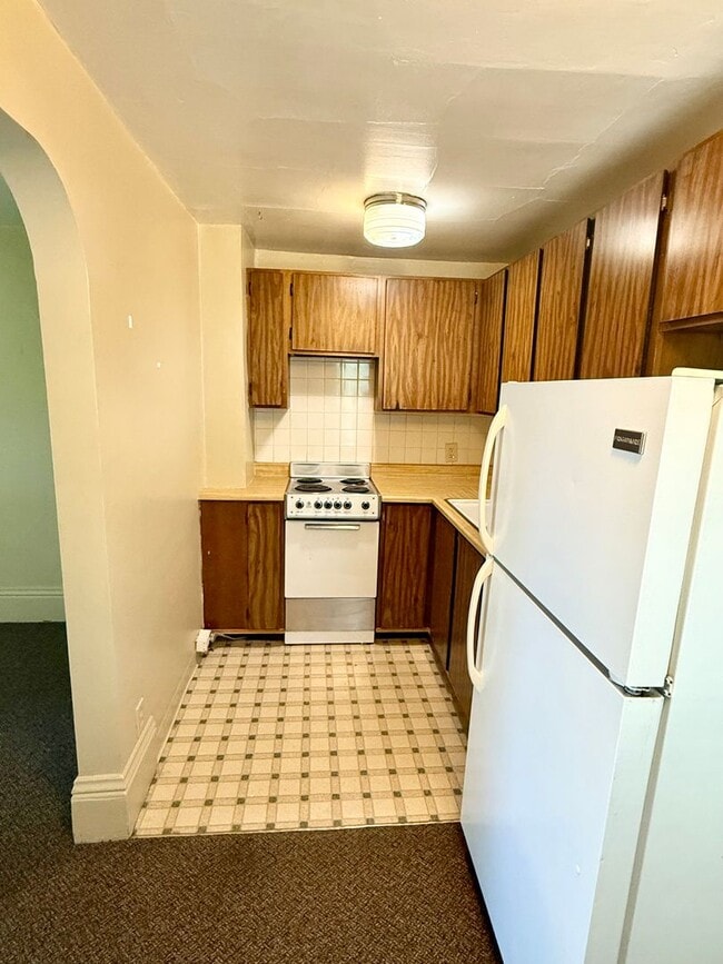 Building Photo - 1123 Laporte Ave