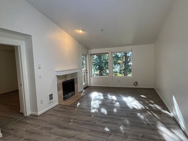 Primary Photo - East Hill 2-bedroom top-floor unit w/s/g i...