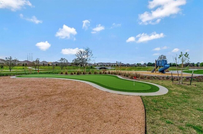 Building Photo - 4113 Fig Grv St