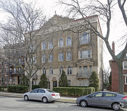 Building Photo - 2550 Lake