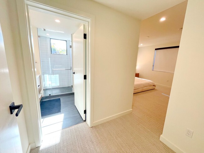 Building Photo - Rare opportunity at Wailea’s newest development, La‘i Loa. Furnished 2 Bed/2Bath. Luxurious pool ...