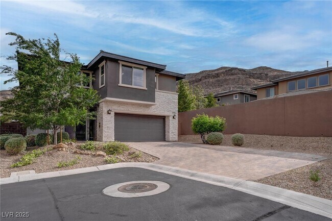 Building Photo - 10597 Cloud Whisper Dr