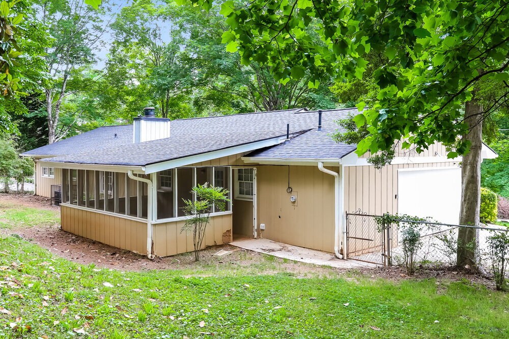 Building Photo - 6206 Shallow Creek Ln