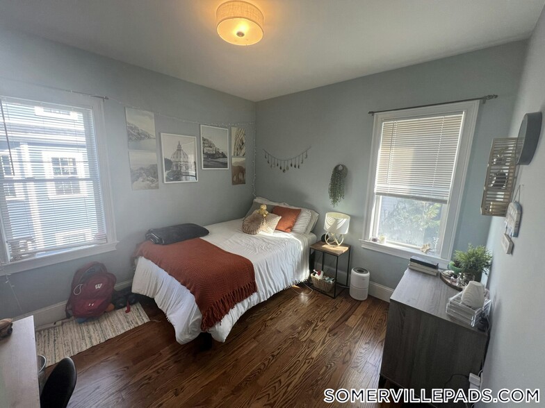 Building Photo - 337 Highland Ave