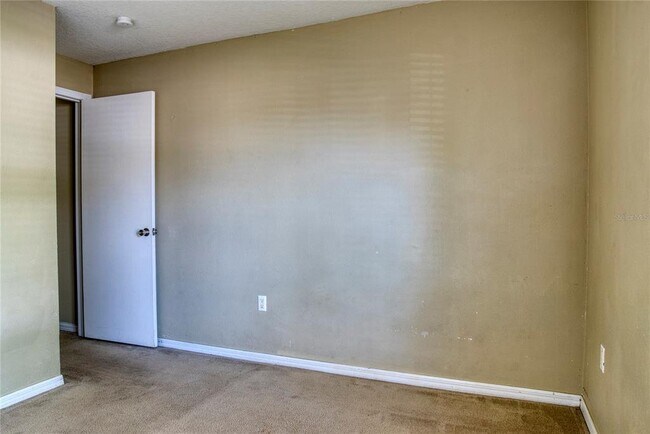 Building Photo - 7316 Hunters Greene Cir