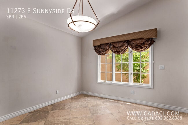 Building Photo - 11273 E Sunnyside Dr