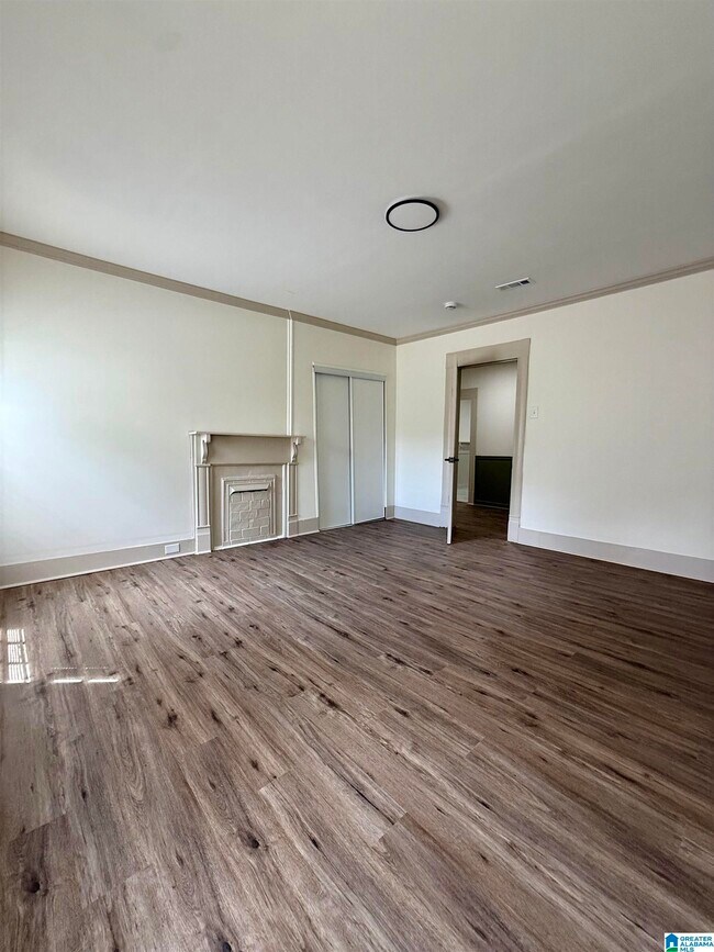 Building Photo - 1458 Hueytown Rd