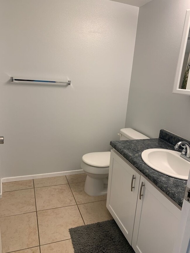 Building Photo - Two-bedroom two-bathroom at Kihei  Shores