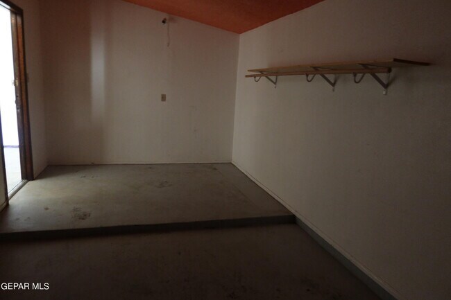 Building Photo - 10736 Obsidian St