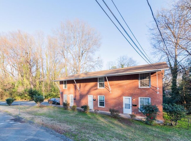 Primary Photo - 1314 Boone St