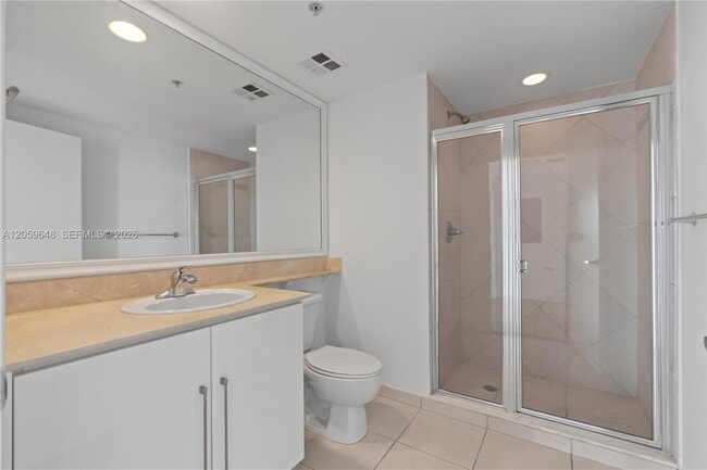 Building Photo - 335 S Biscayne Blvd