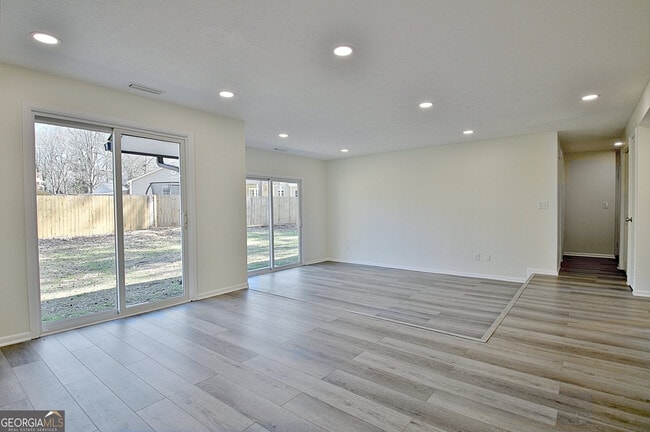 Building Photo - 103 Bay Point