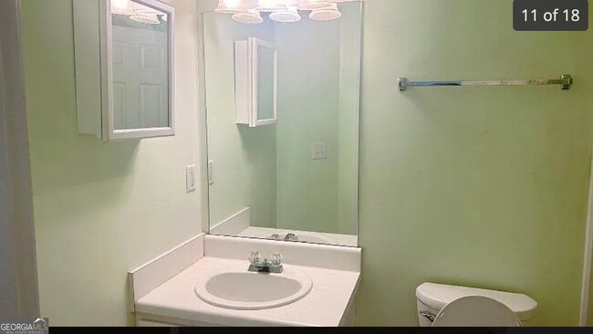 Building Photo - 2361 Cove Lake Way