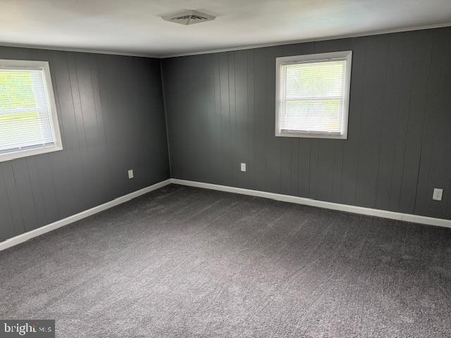 Building Photo - 236 Larchmont Dr