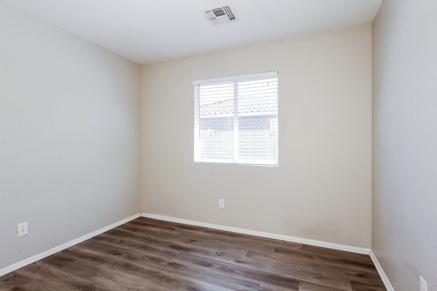 Building Photo - 22025 W Papago St