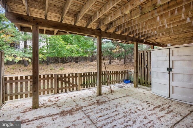 Building Photo - 2009 Heritage Dr