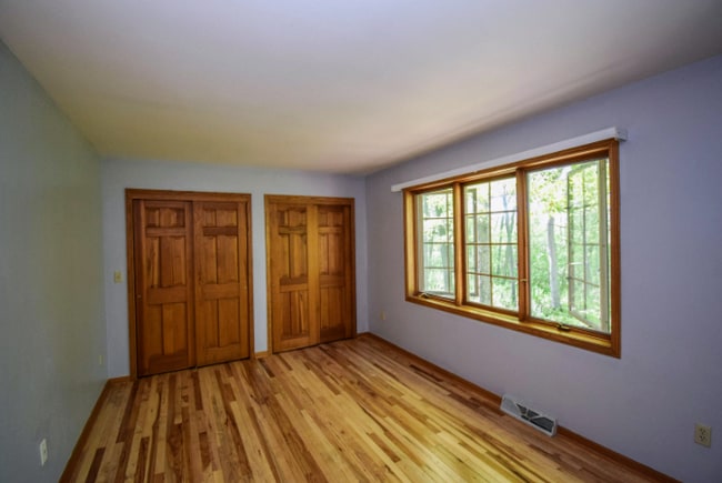 Building Photo - S43W30464 Stone Gate Ln